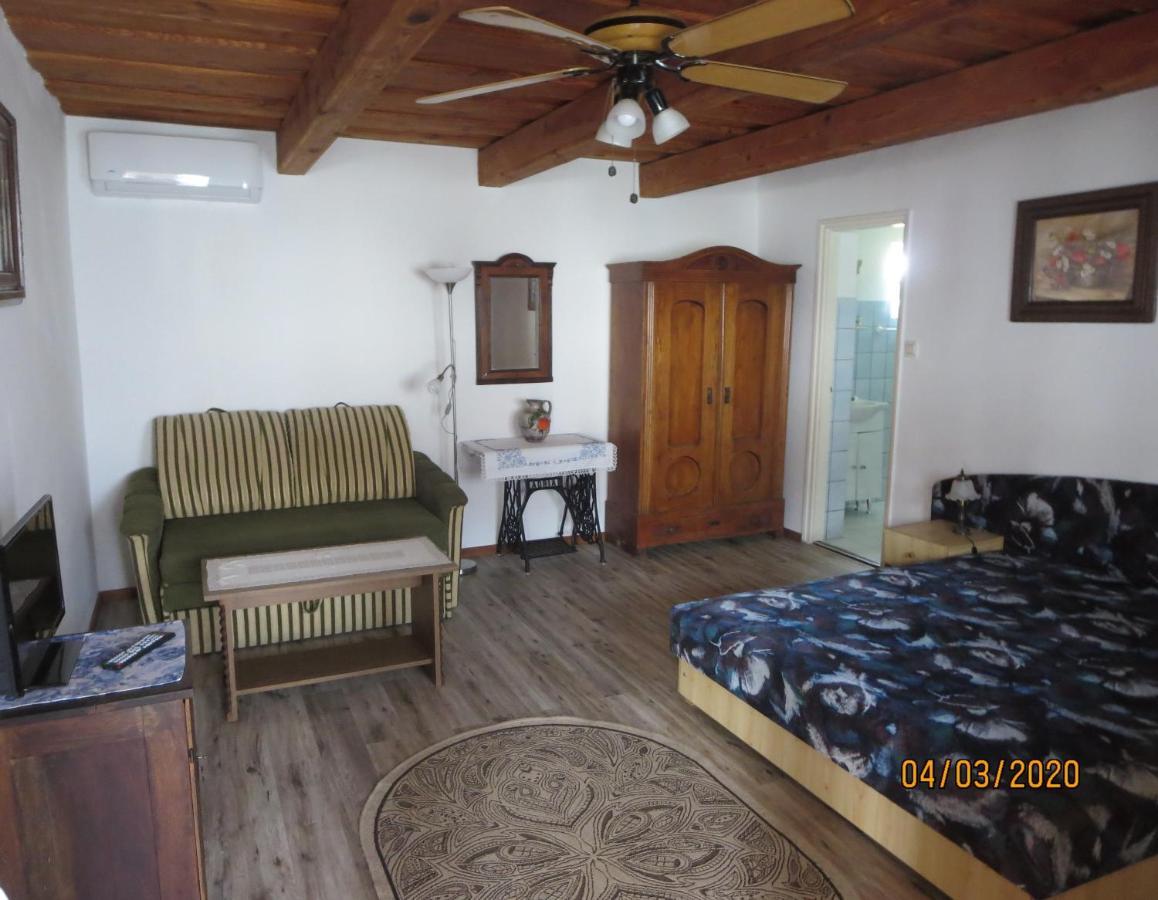 Molnarporta Apartment Szentgyorgyvolgy Bagian luar foto
