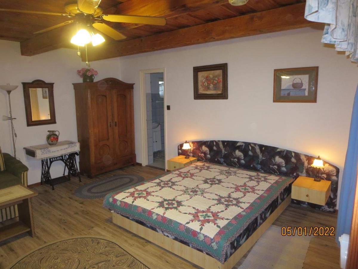 Molnarporta Apartment Szentgyorgyvolgy Bagian luar foto